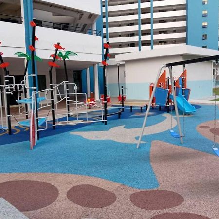 Pantai Puteri Melaka - Seaview 2 Bedroom Tanjung Kling Екстер'єр фото